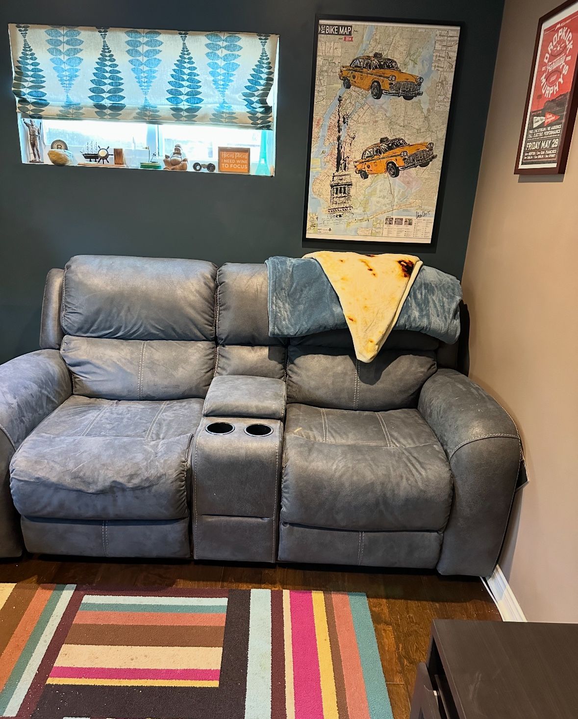 ACT FAST FREE RECLINER COUCHES