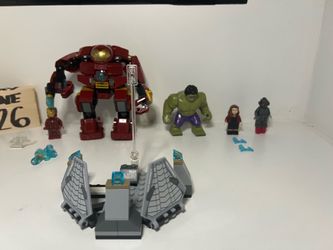 76031 LEGO Age of Ultron The Hulk Buster Smash