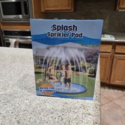 8ft Wide Splash Pad