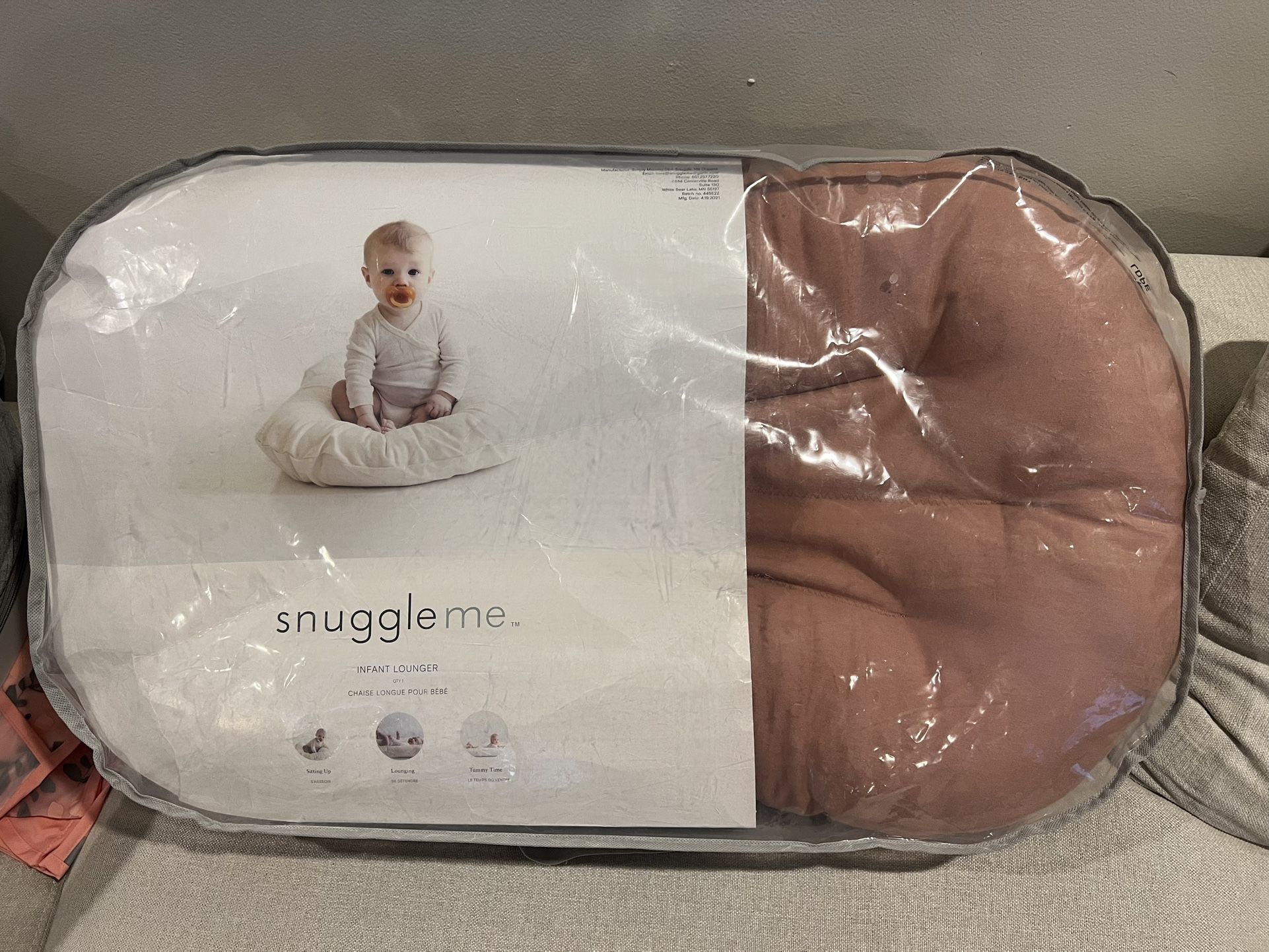 Never Used Snuggle Me Lounger