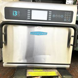 RESTURANT COMMERCIAL COUNTERTOP OVEN MICROWAVE 47th Ave. and Dobbins in Laveen