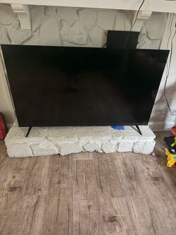 65” TCL UHD 4k Smart Tv