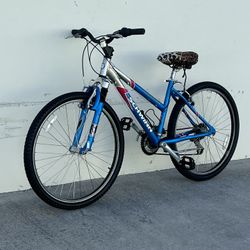 Schwinn Aluminum Comp Mountain Bike 