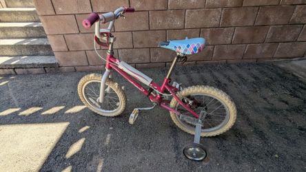 Small Girls Bike with Training wheels