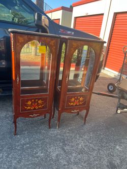 2 Curio cabinet