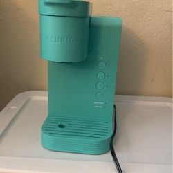 Teal Coffee Makerl