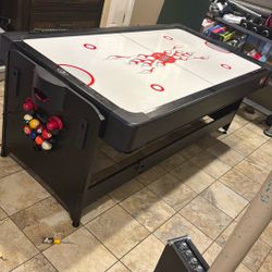 Pool Table & Air honey 