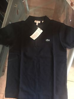 Camisa lacoste completamente nueva, es para niño