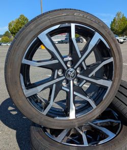 Toyota Original 19" Wheels & Tires for Prius Prime XSE, 195/50R19