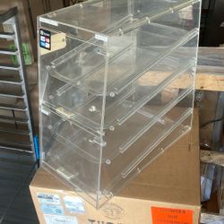 Pastry case countertop made of acrylic