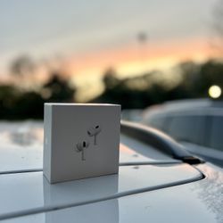 AirPod Pro Generation 2 W/ Noise Cancelation 