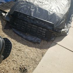 2024-25  2500 HD Frt Grill 