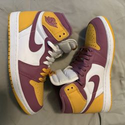 Air Jordan 1, Retro High OG Brotherhood