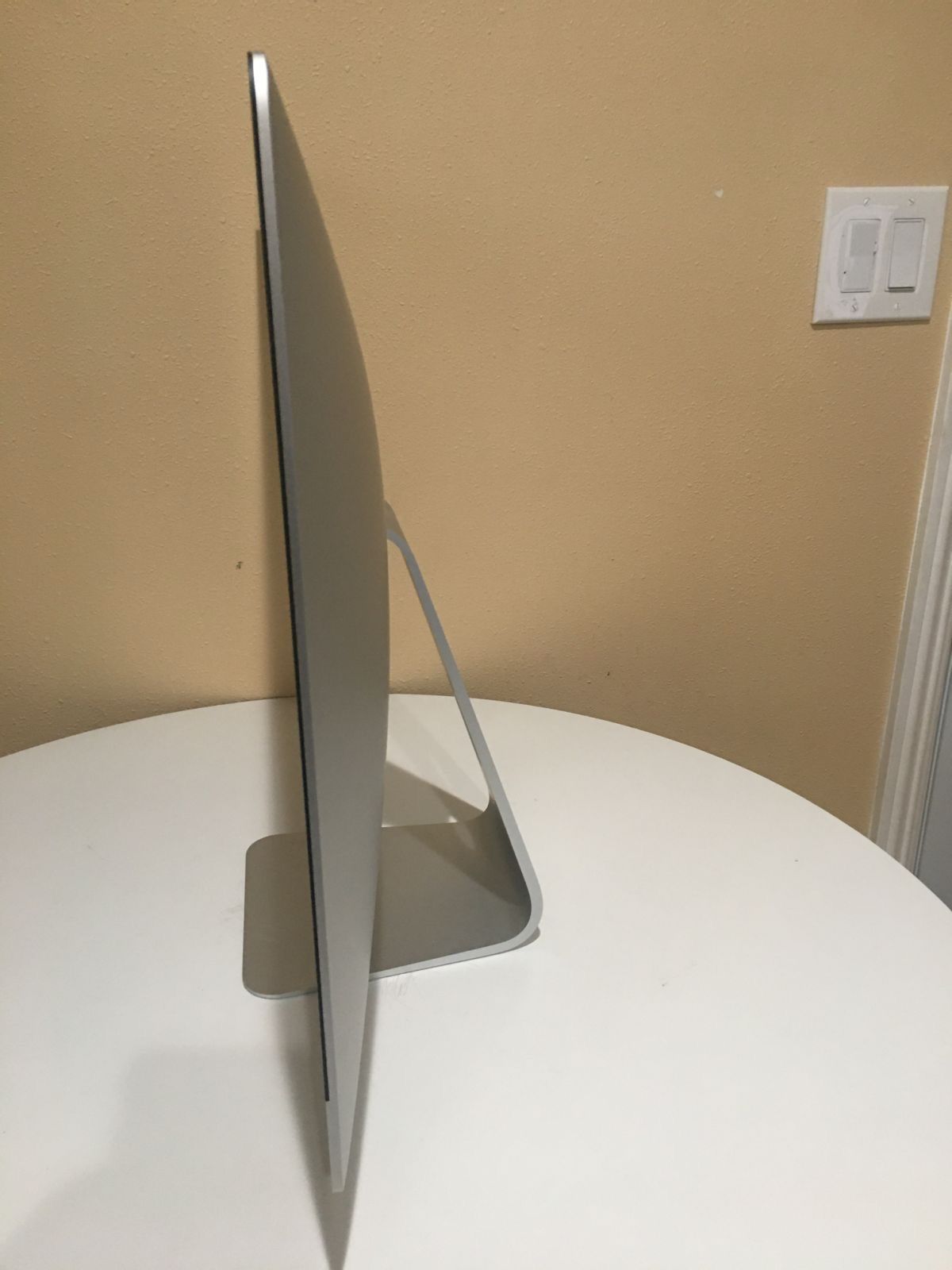 Strong Apple iMac 27" Computer - Retina 5K Screen - 512gb SSD