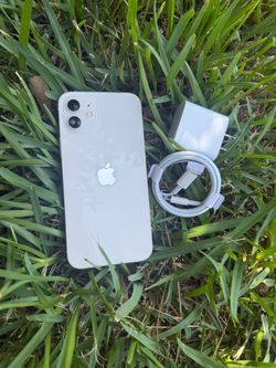 iPhone 12 64 gb unloked