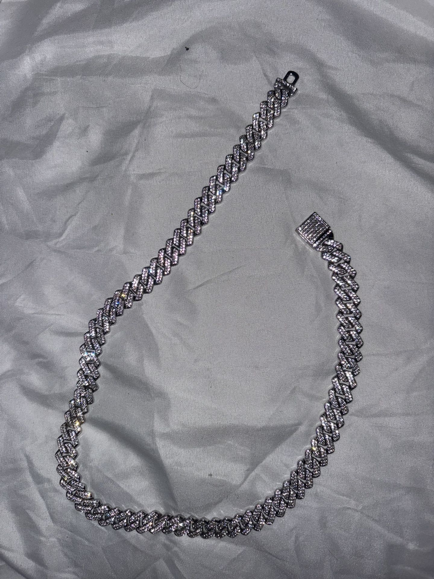 Moissanite Cuban