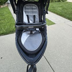 Graco Stroller Fast Action Jogger