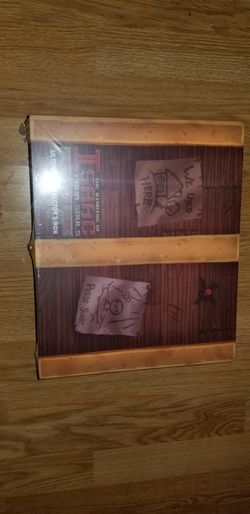 The Binding Of Isaac Four Souls Requiem Ultimate Treasure Box