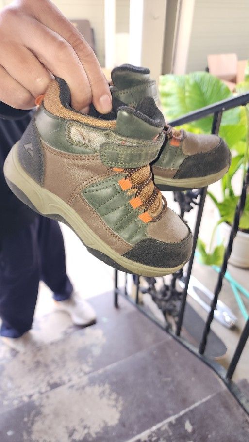 Boys Hiking Boots