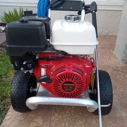 BRAND NEW PRESSURE WASHER POWERED BY HONDA GX390 WITH GENERAL PUMP EZ4040G : 4200 PSI @ 4 GPM 