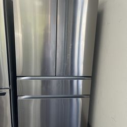 Happy Mother’s Day 🥳 Large Capacity French Door Refrigerator  Full-convert Drawers Was$2399 Now$1099