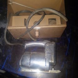Sears Craftsman  Sabre Saw with original storage box