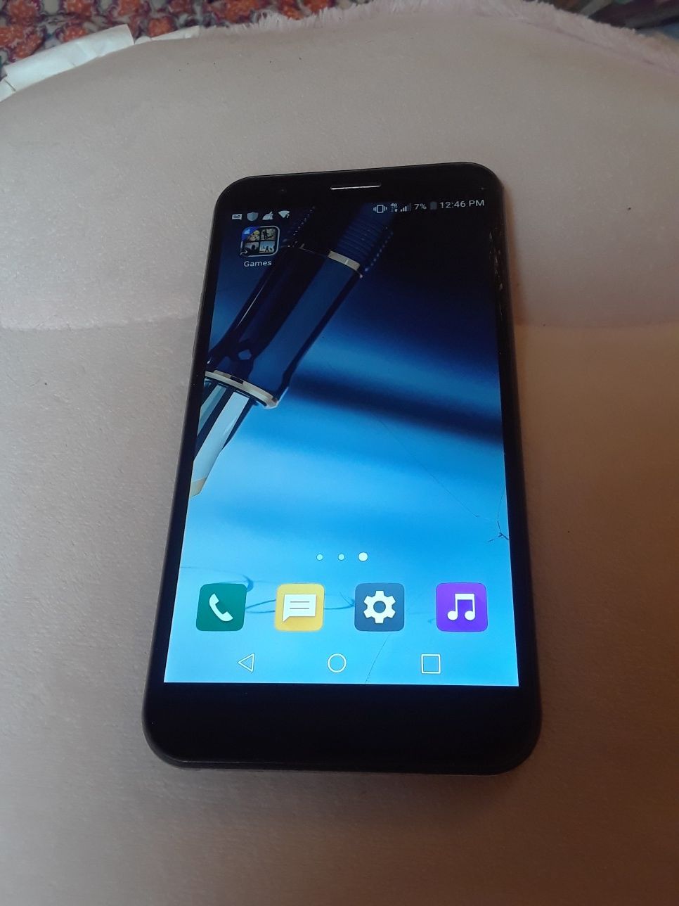 Lg stylo 3 plus from metro pcs *cracked screen*