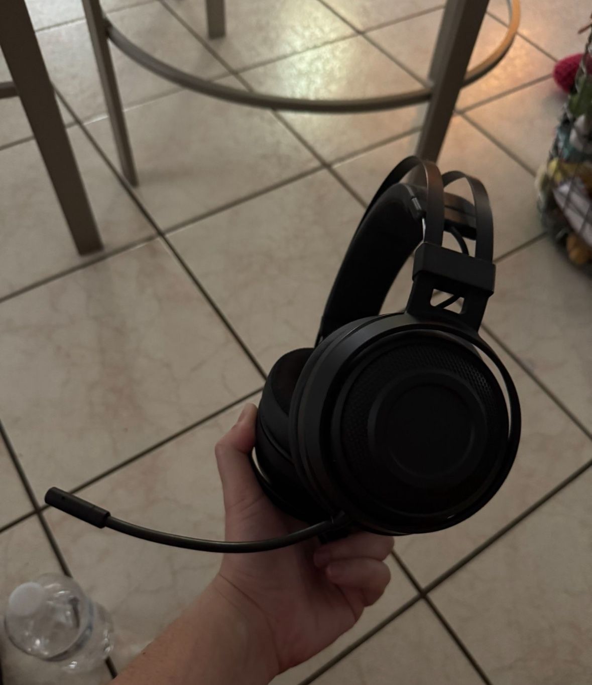 Razer Nari Wireless Headset