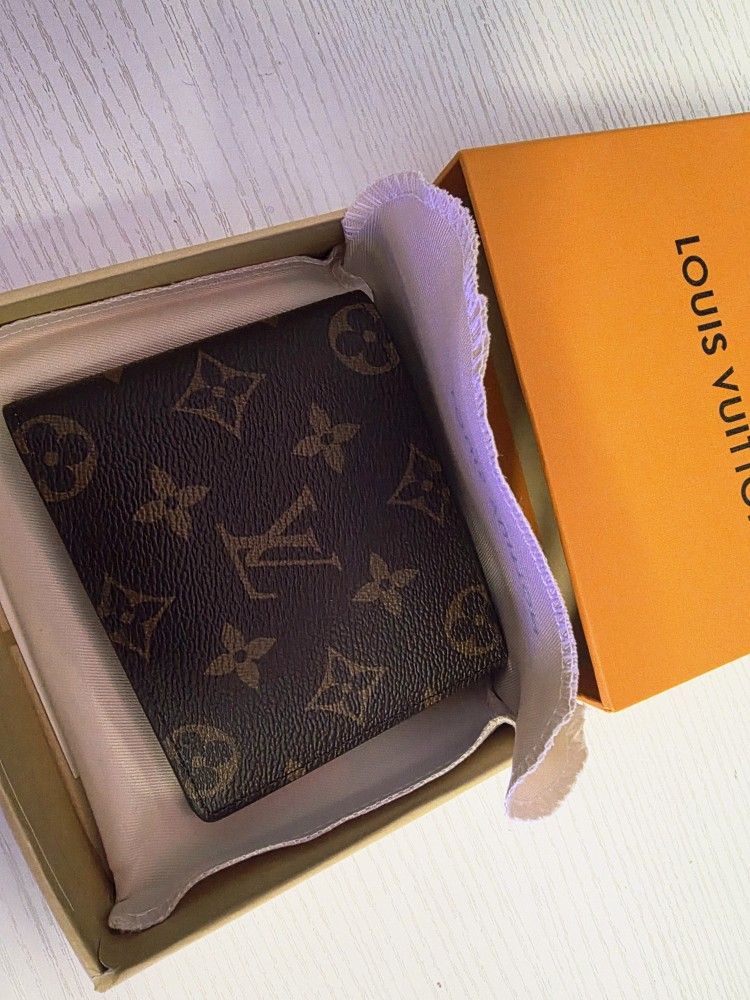 LOUIS VUITTON NEW MEN'S WALLET