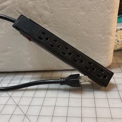 6 PLUG POWER STRIP