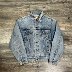 Vintage 80s Levi’s Trucker Jacket 42