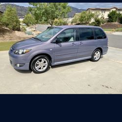 2006 Mazda Mini Van