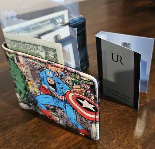Happy Father/ Mother's Day Buckle Down Spiderman Wallet + Usher Sample!