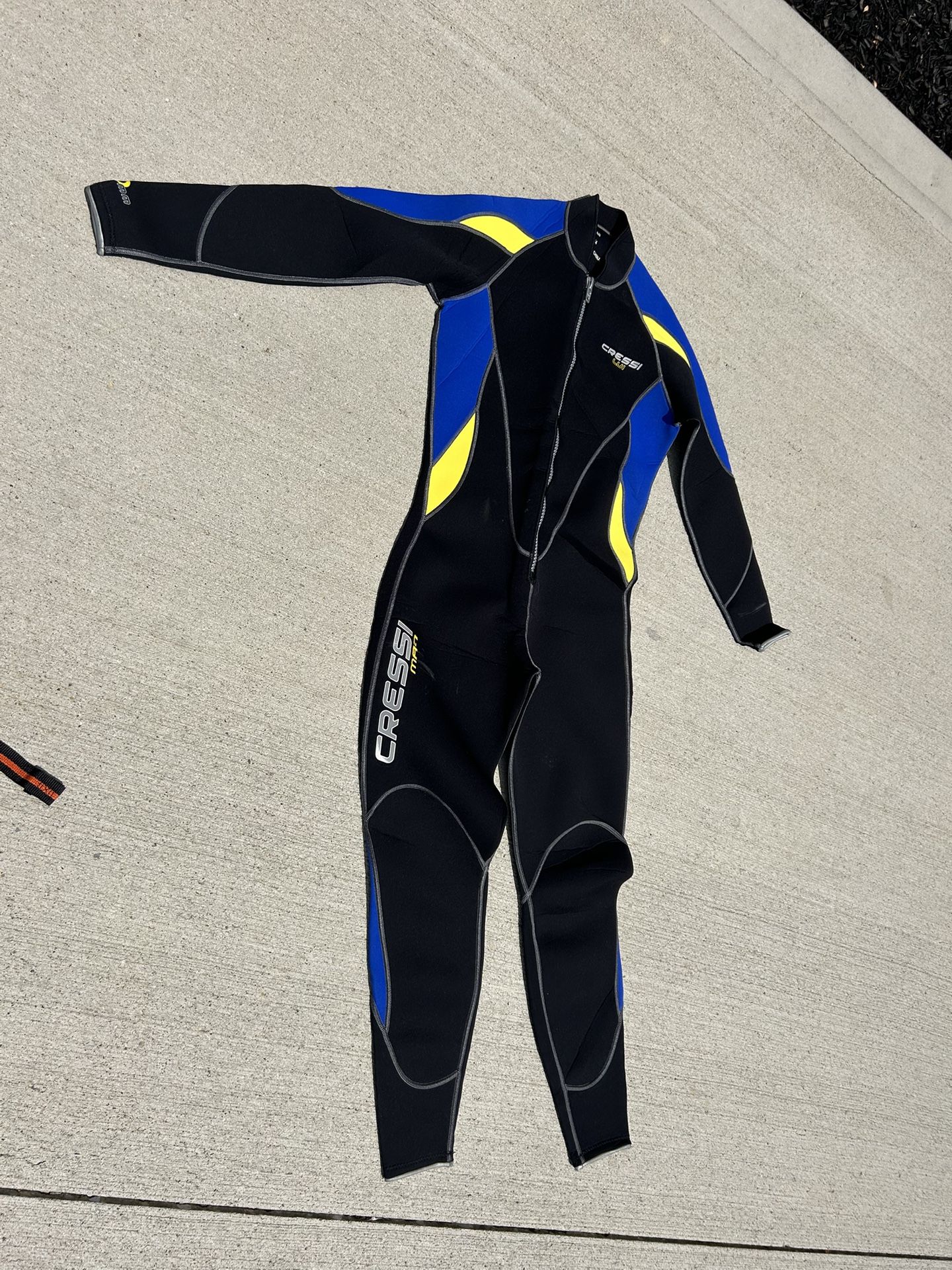 Wet Suit
