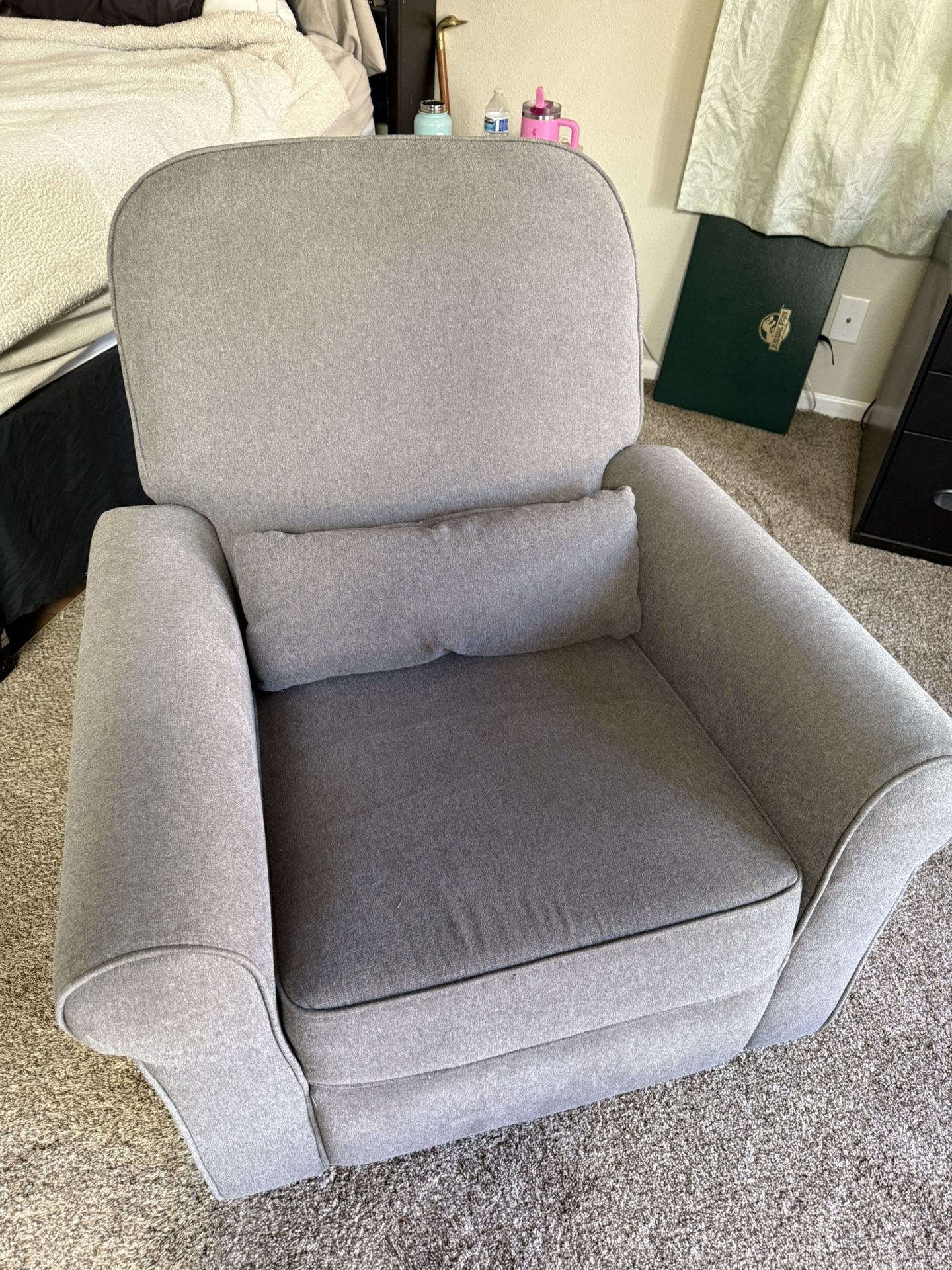 Glider Rocking Chair/recliner