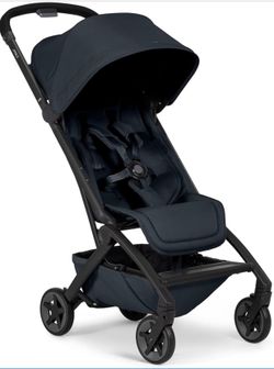 Brand new Joolz Aer2 stroller —black