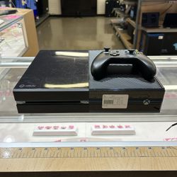 Xbox One Console With OG Controller 