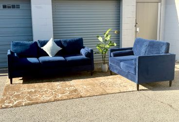 🛋️ Beautiful Blue Velvet Sofa & Loveseat Set – FREE DELIVERY in Dallas! 🚚