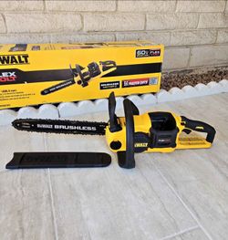 DeWALT 60V FlexVolt 16in Chainsaw