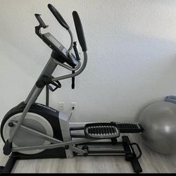 Nordictrack Elliptical Like New 