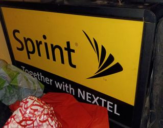 Vintage Sprint Nextel Yellow Lamp Light with 12'foot cord electric $25