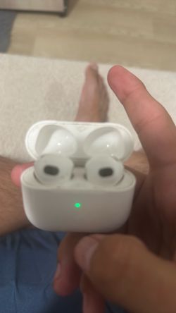 Apple AirPods  gen 3