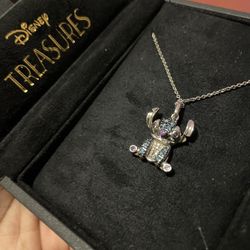 Disney Treasures Stitch Necklace 
