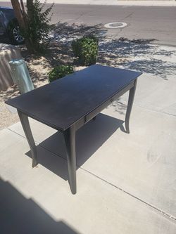 Nice black table desk with drawer
