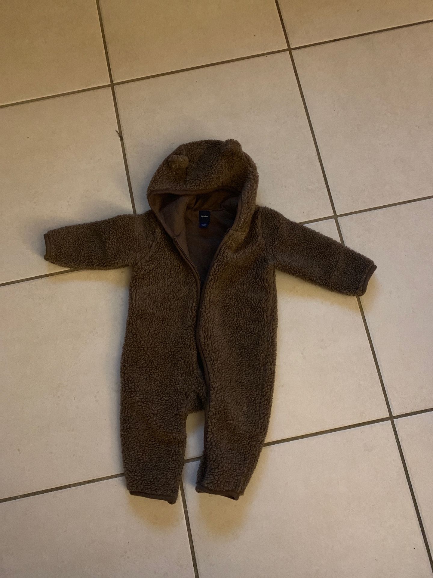 Onesie baby boy 6-12 months winter Baby GAP