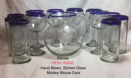 Etched glass Mickey mouse ears set. Never used.