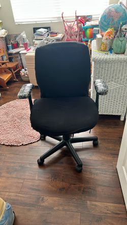 Office Chair With Black Cover