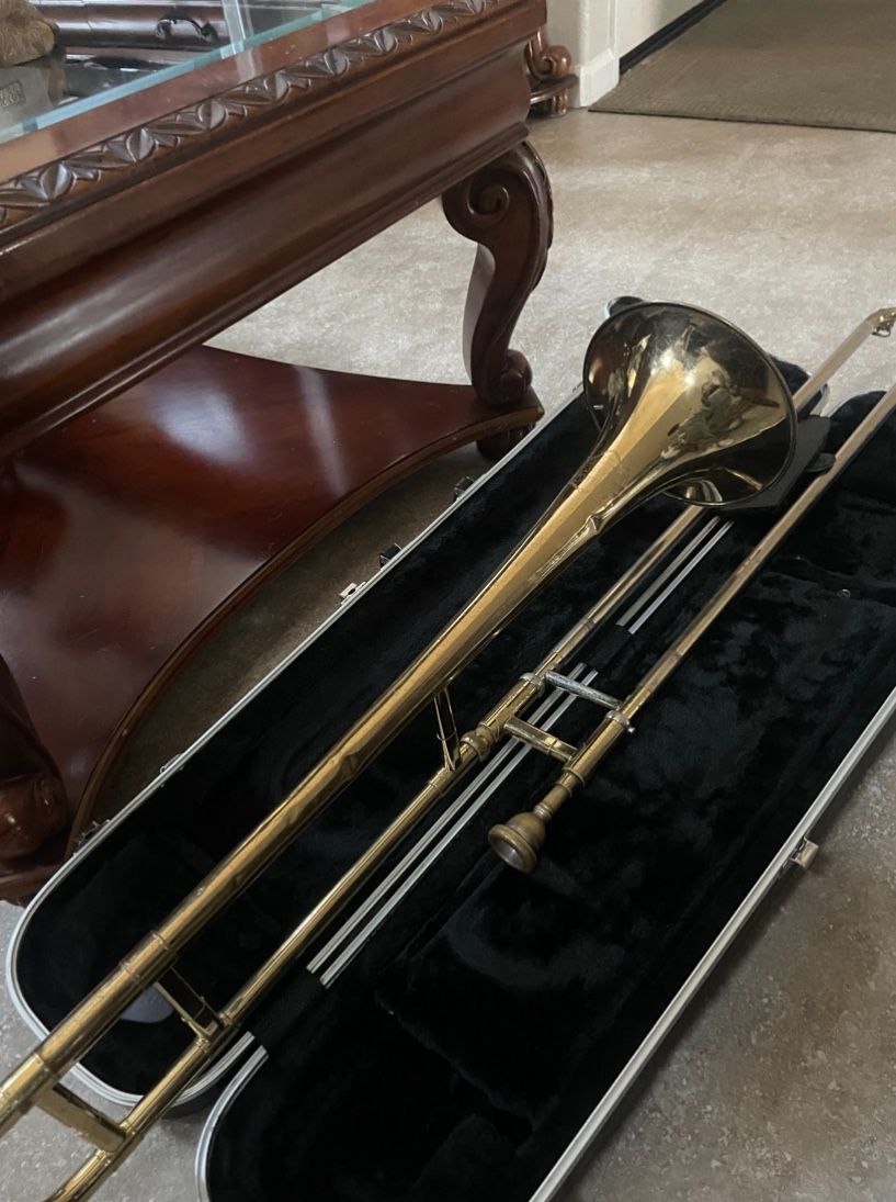 Trombone Comes With Case 
