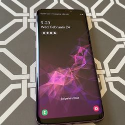 Samsung galaxy s9 plus (64 Gb)unlocked , Sold with store warranty 