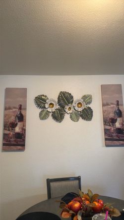 Kitchen wall decor